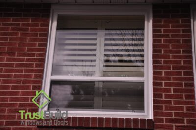 Hung windows offer different proportions